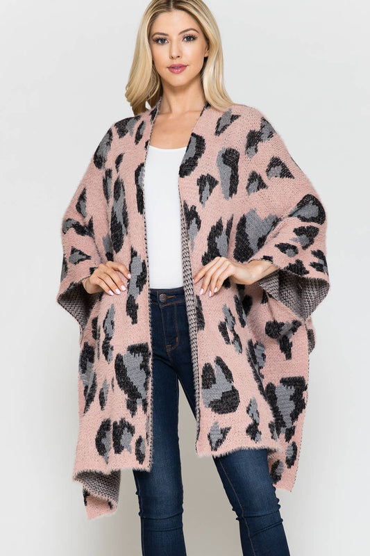 Chloe's Leo || Eyelash Detailed Leopard Print  Kimono