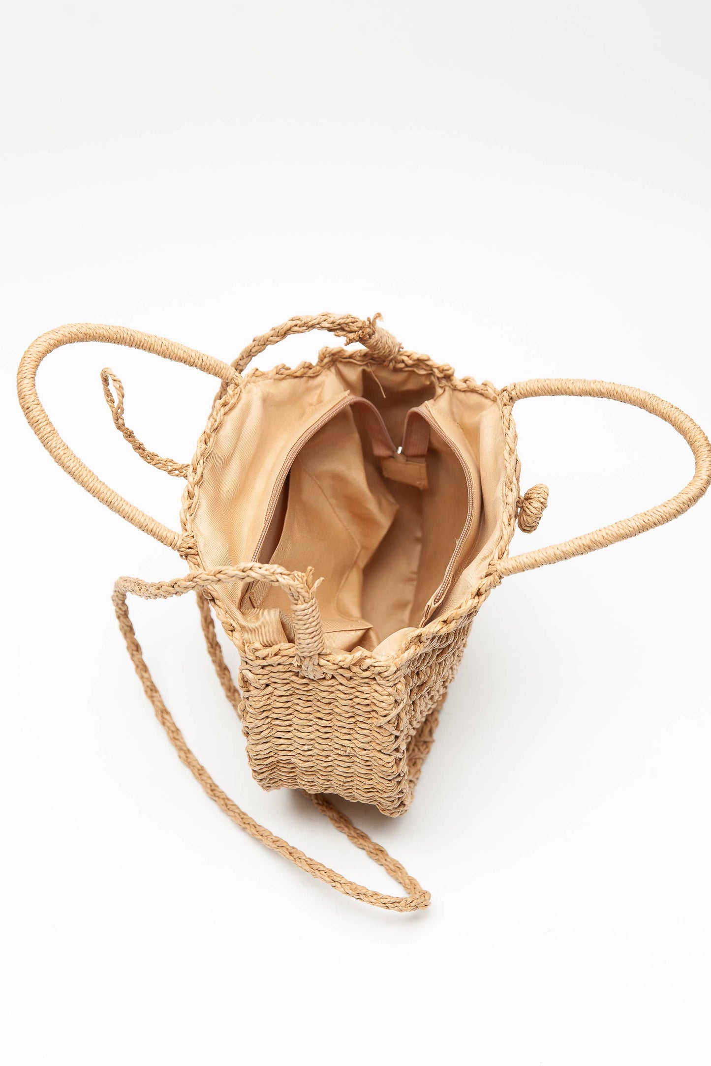 The Morgan | Rounded Rattan Woven Purse w/ Arm Strap