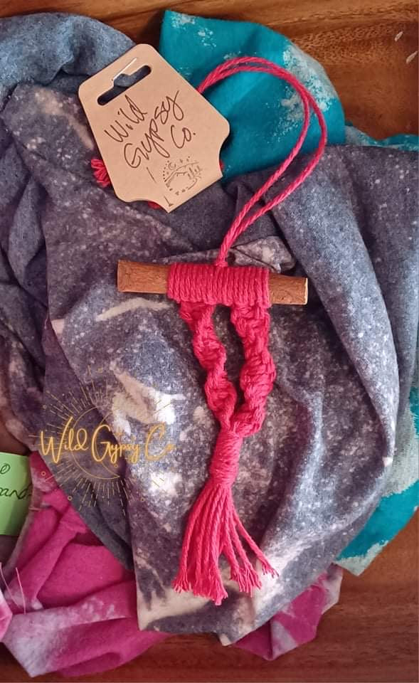 Boho Macrame Cinnamon Stick Essential Oil Diffuser Wall Decor