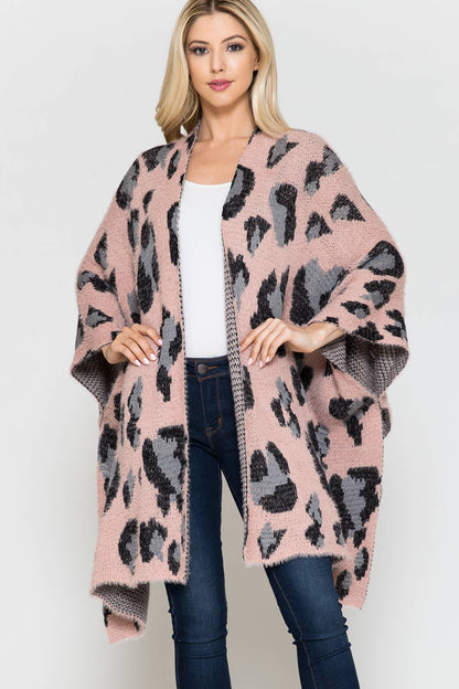 Chloe's Leo || Eyelash Detailed Leopard Print  Kimono