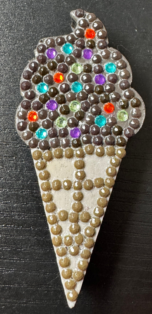 Ice cream cone magnet (dark chocolate with rainbow sprinkles)