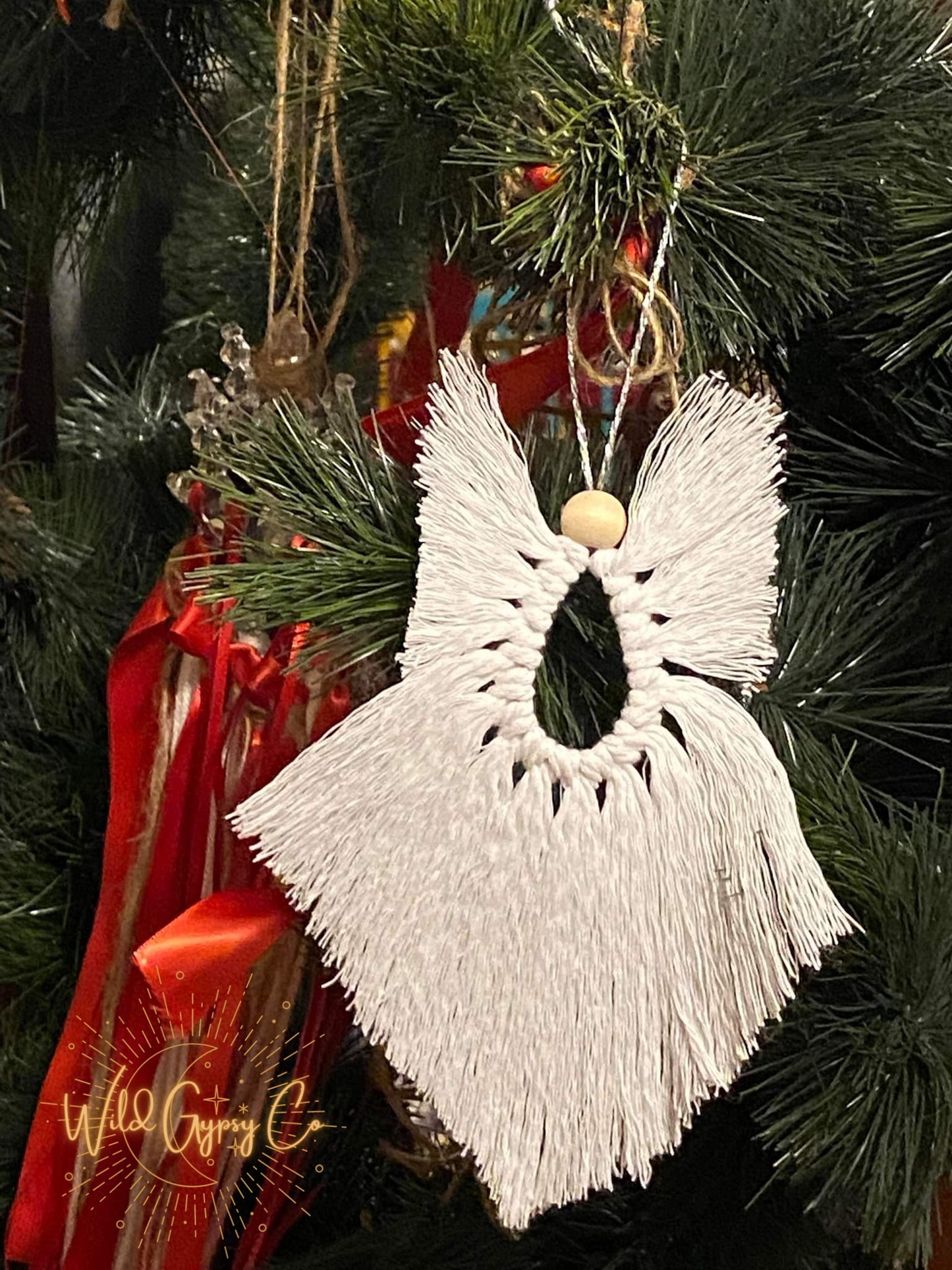 White Angel Macrame Ornament Diffuser